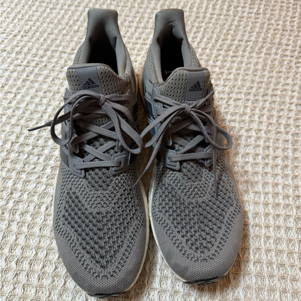 Adidas ultra boost Men's Gray Sneakers